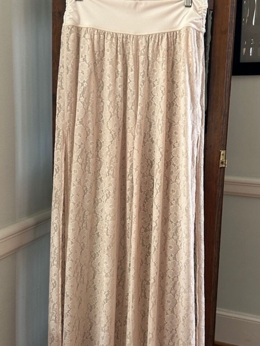 Lace Wide-Leg Side Slit Pants Cream Lace Versatile Lace Pants Cruise Resort Wear - Picture 3 of 16